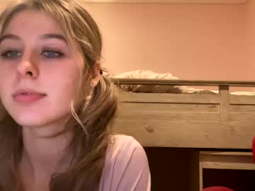 webcam girl lovesyou444 image #8946529