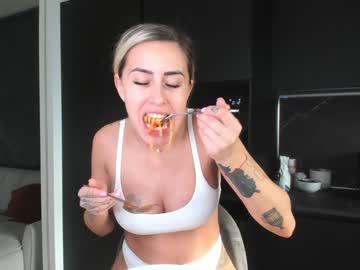 webcam girl laurabae_ image #1559317