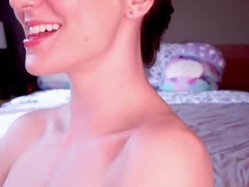 webcam girl innocentprovenguilty image #6759812