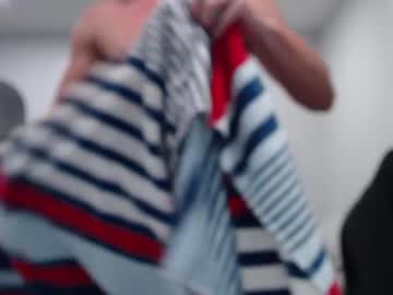 webcam man 6foot7fitguy image #4729662