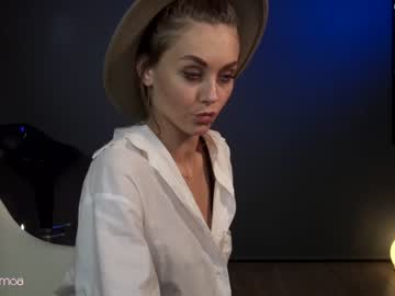 webcam girl lettymoa image #4443983