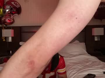 webcam couple ari_lovexo image #6328405