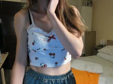 webcam girl zt0_ image #7873881