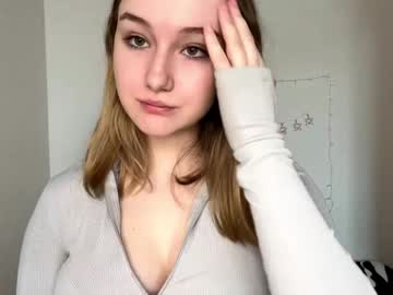 webcam girl levelupfox image #8778590