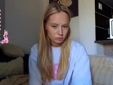 webcam girl white_lime image #7760323