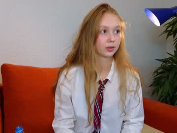 webcam girl lizzy_cutie image #7849261