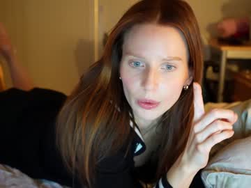 webcam girl ellaa91 image #2994916
