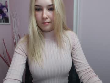 webcam girl lila_page image #1106104