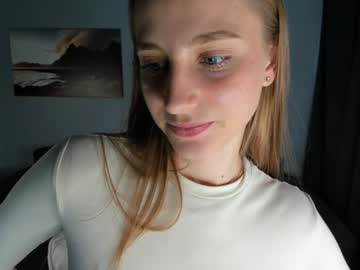 webcam girl shewell image #9076742