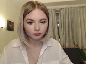 webcam girl yvaine777 image #827351