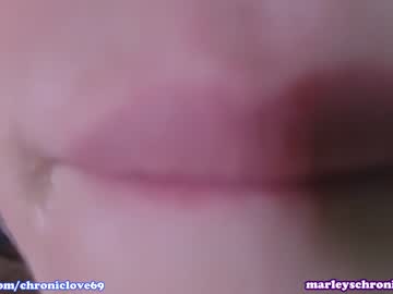 webcam girl chroniclove image #6314696