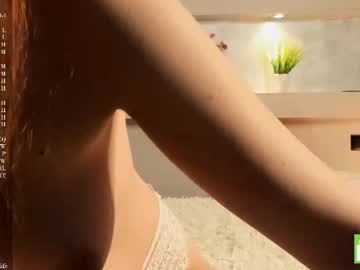 webcam girl margarethowell image #9329982