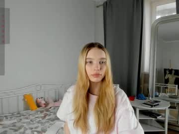 webcam girl solsticea image #9161037
