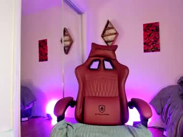 webcam girl jasminedaze888 image #6217281