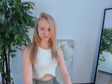 webcam girl merciaembry image #6217943