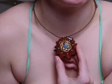 webcam girl chroniclove image #8917885