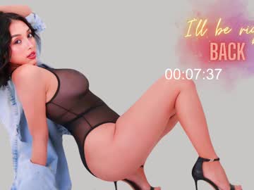 webcam girl lia_myars image #9676024