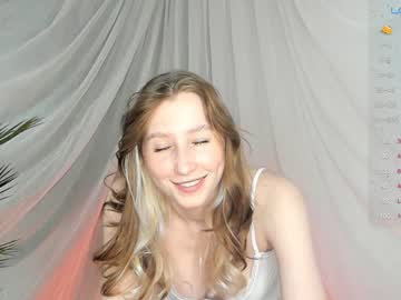 webcam girl brittgoodie image #6106079