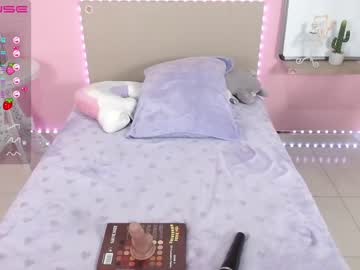 webcam girl little_effy18 image #1921118