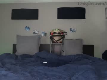 webcam couple ari_lovexo image #2588503
