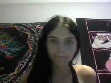 webcam girl kyky_baby444 image #8722048