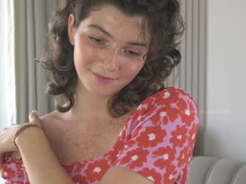 webcam girl you_fell_in_love image #7746575