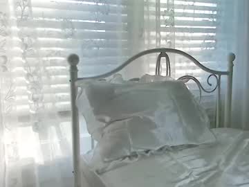 webcam girl littlegreekflower image #8667782