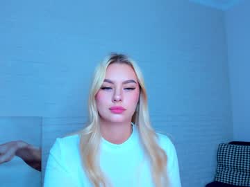 webcam girl 8a8y_nura image #1836880