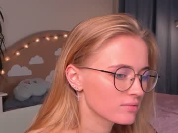 webcam girl linellali image #2637727