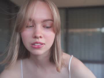 webcam girl bibi_it_is image #5973832