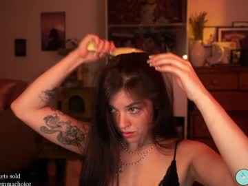 webcam girl emmachoice image #9713632