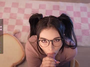 webcam girl lau__1 image #6974509