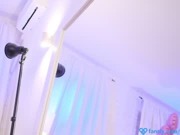 webcam girl eva_fashionista image #3150392