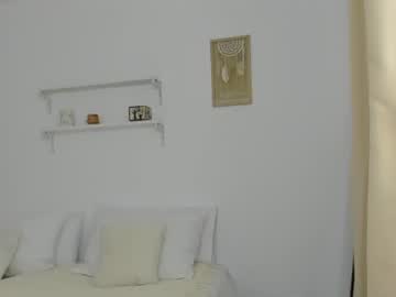 webcam girl rennatha21 image #2032001