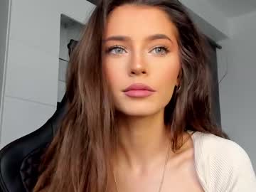 webcam girl isia_slay image #3323609