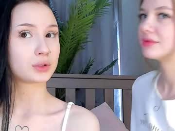webcam couple guinevereduell image #8949394