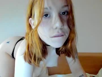 webcam girl sleepycode002 image #5885351
