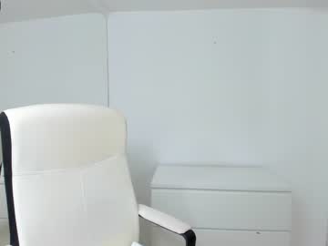 webcam girl ingridblondy94 image #2641930