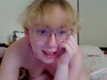 webcam girl blonde_katie image #6789305
