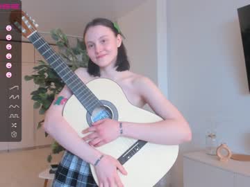 webcam girl megancooks image #3947407