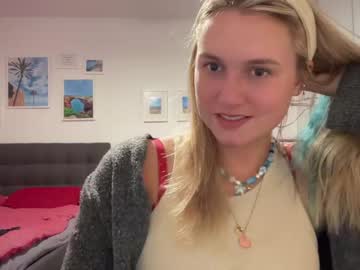 webcam girl sarahsapling image #5479989