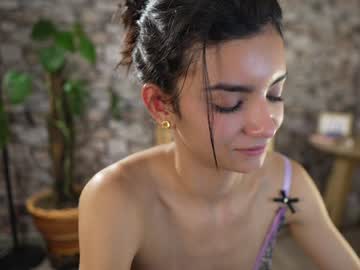 webcam girl urcutelinda image #7709972