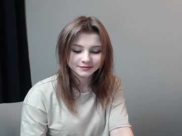 webcam girl relax_nina image #531696