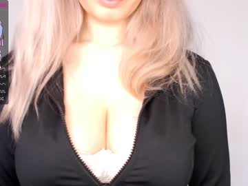 webcam girl annamooree image #4217645