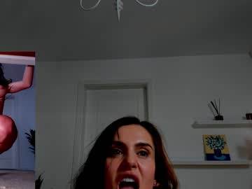 webcam girl legswattitude image #6326194