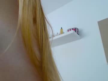 webcam girl monica_dream18 image #7714527
