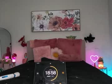 webcam couple ari_lovexo image #5560594