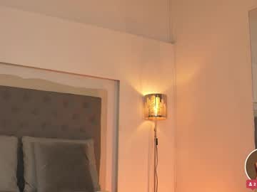webcam girl victoria__rossi image #8809523