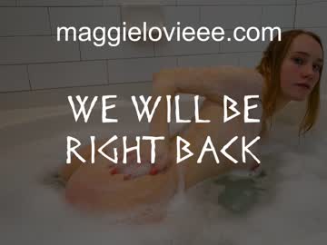 webcam girl maggielovieee image #1045429