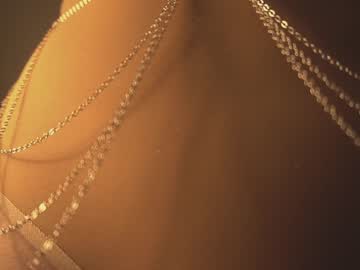 webcam girl bibi_it_is image #3033740